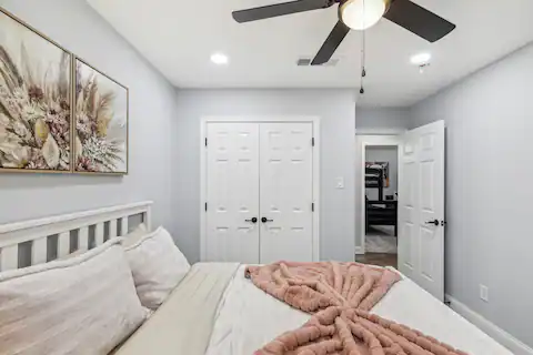 2e8f014f-5ed6-4feb-89b1-5c2d99acd4c6