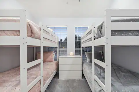 3280aa18-5e05-46ce-b720-a9656f9733df